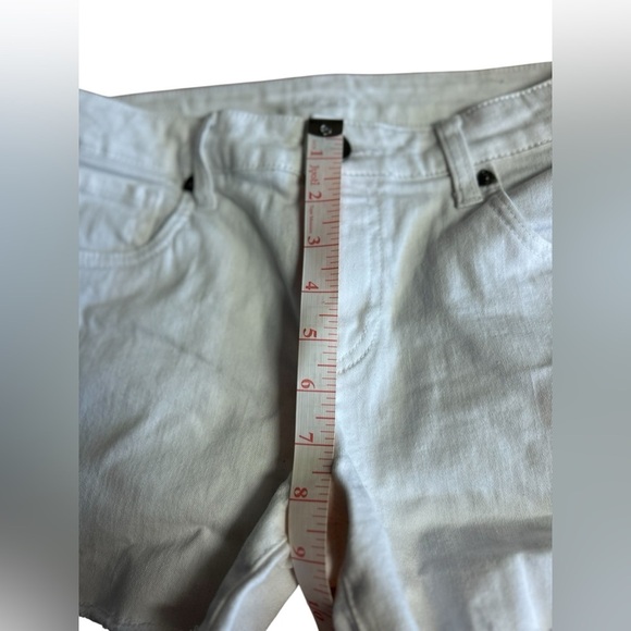 Kut Women's White Denim Cut-Off Shorts‎ Frayed Hem Size 2 Casual - Picture 5 of 11